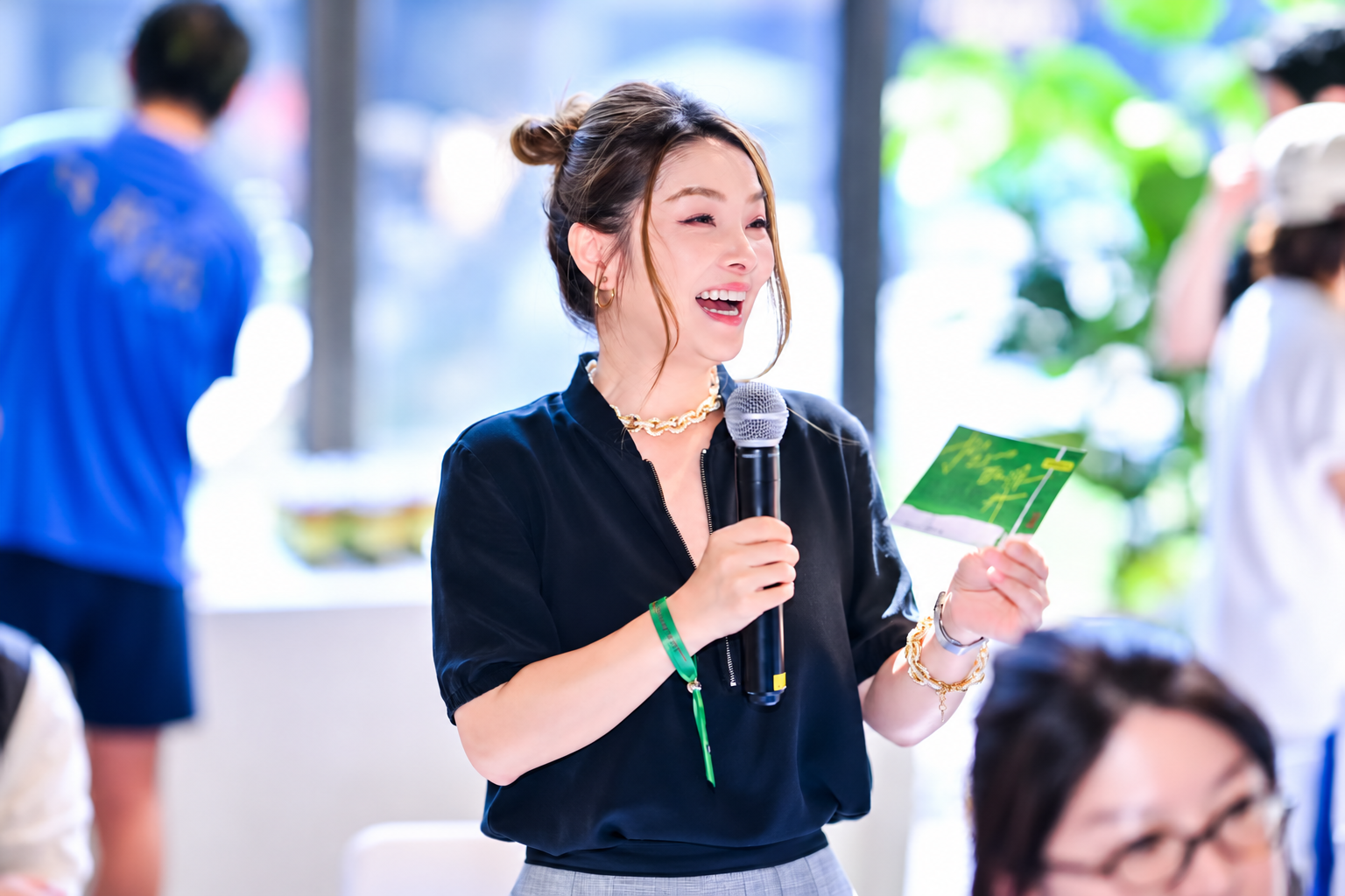 联合创始人 Sophie